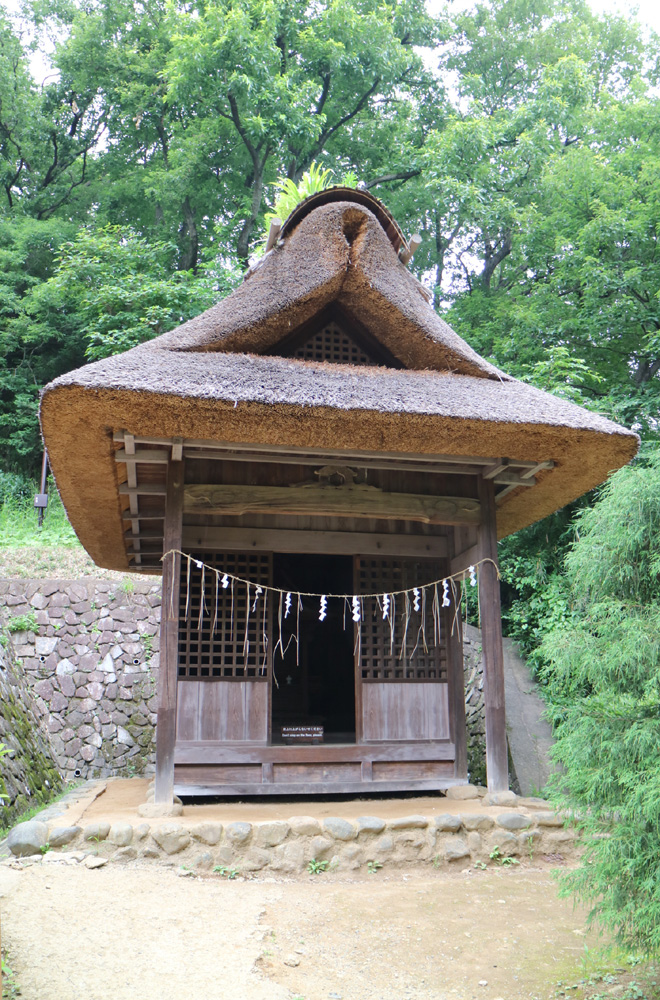 川崎市（2）日本民家園の蚕影山祠堂 | カイコローグ